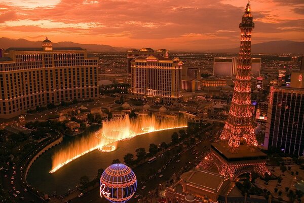 Las Vegas nocturne de la hauteur