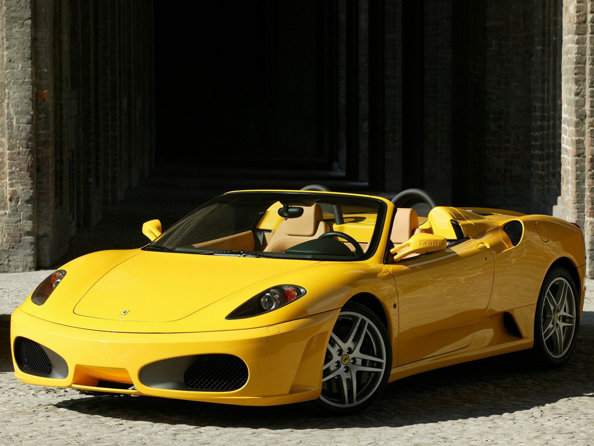 ferrari f430 ragno giallo supercar