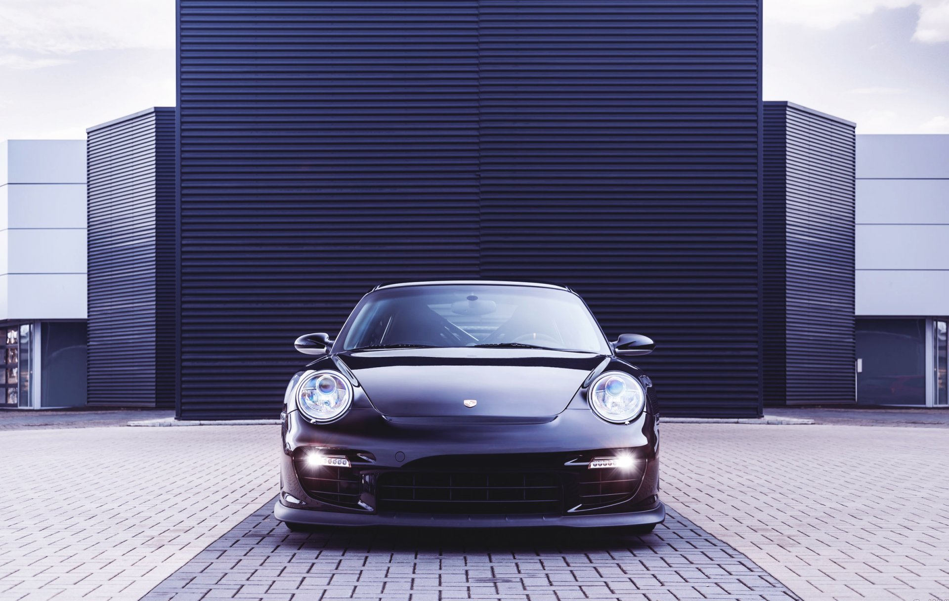 porsche 911 gt2 ok-chiptuning auto auto schwarz front scheinwerfer porsche gebäude motorhaube sportwagen