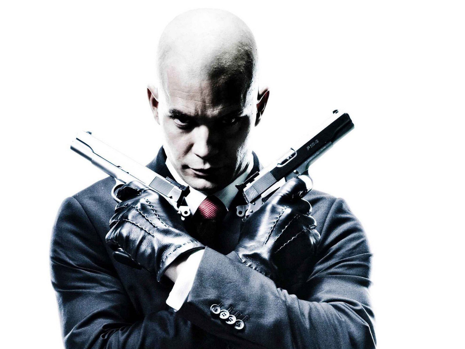 film hitman fond blanc pistolets chauve homme acteur héros hommes acteurs de cinéma