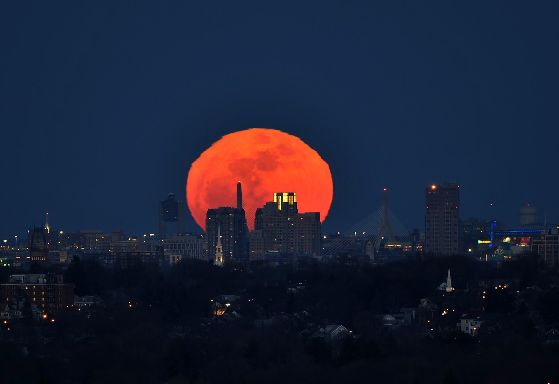 perigeo luna gran luna panorama amanecer luna llena boston globo ciudad noche luces casas vista