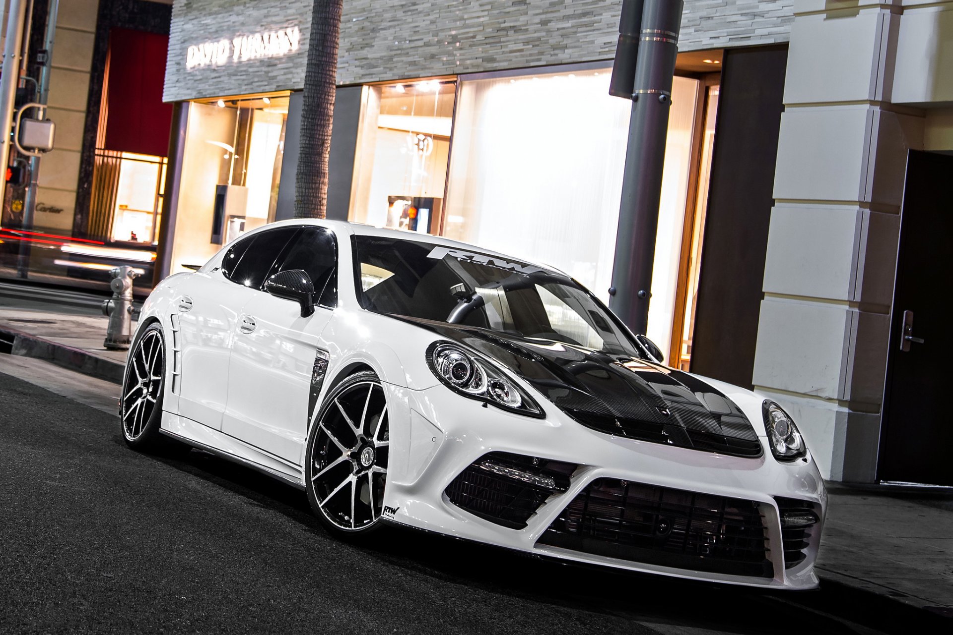 porsche panamera blanc tuning nuit carbone porsche panamera