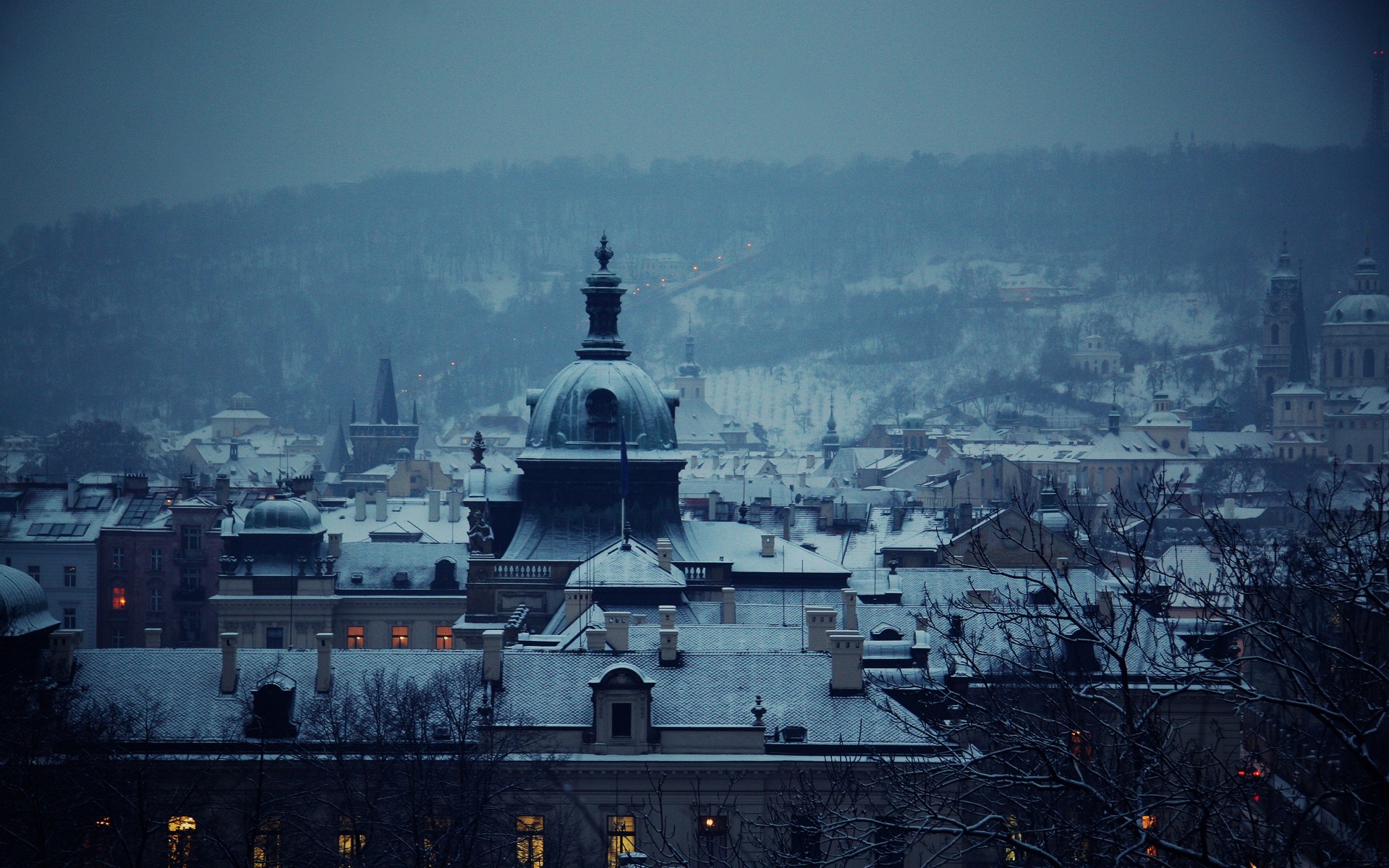 ciudad invierno azul