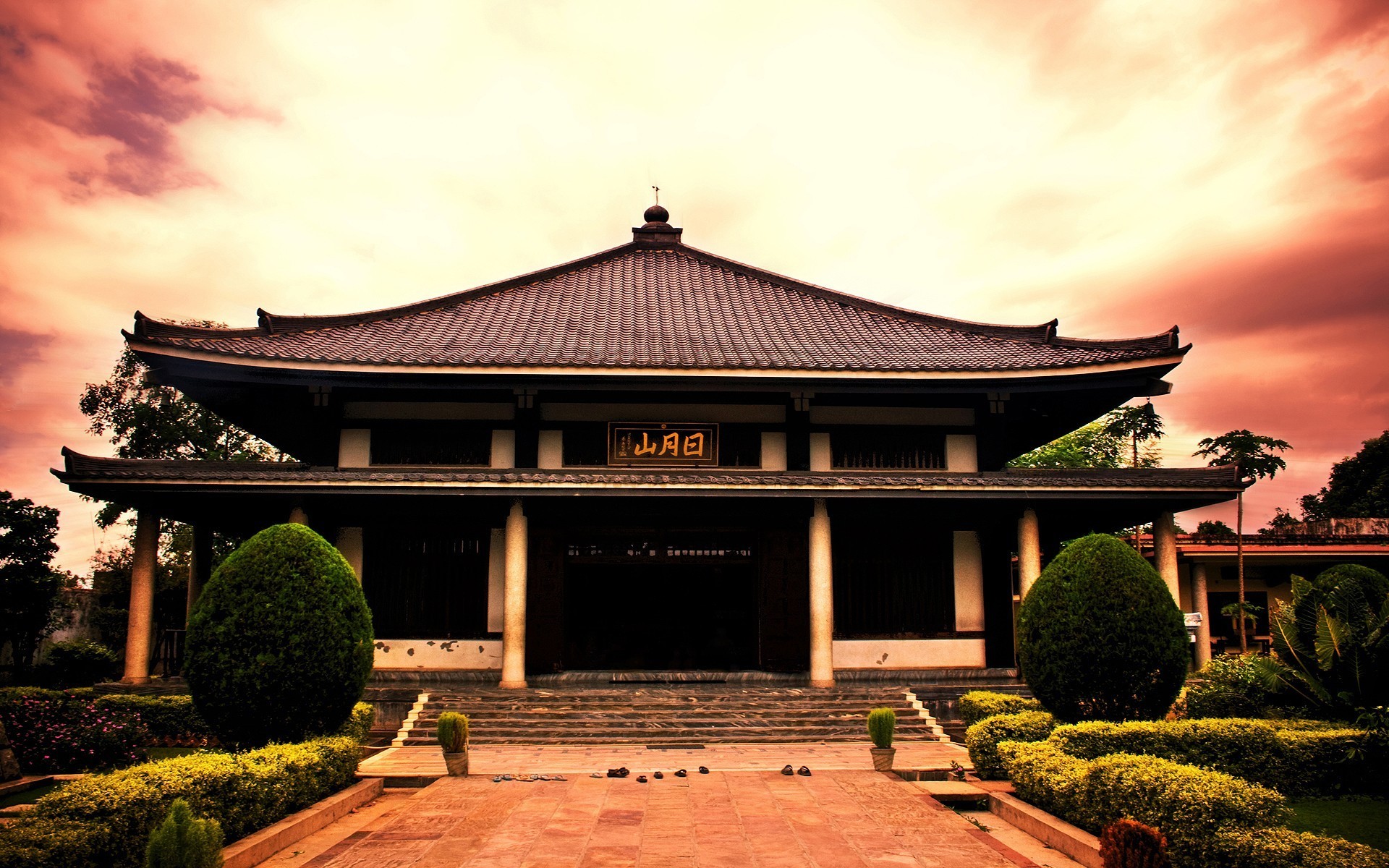 japan temple