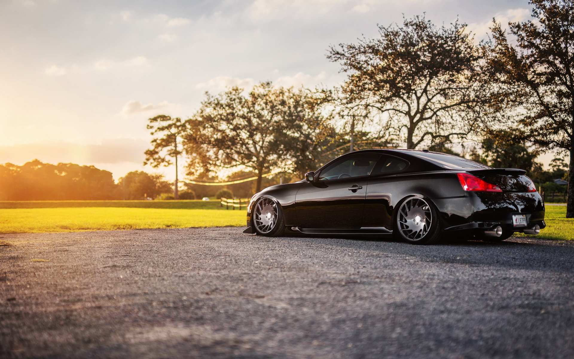 infiniti g35 auto schwarz g37 wandverkleidung