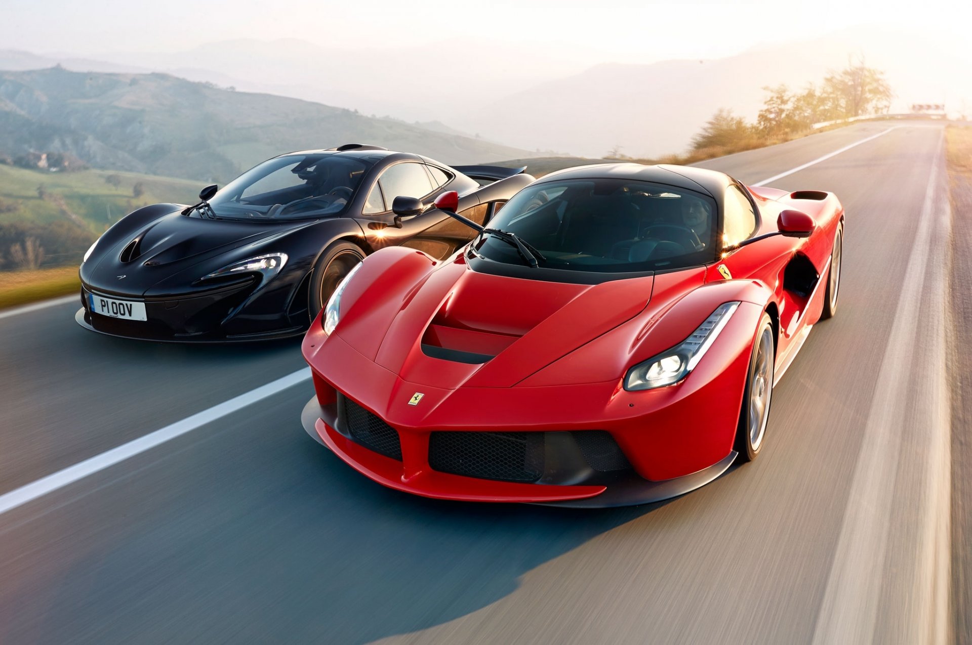 mclaren p1 ferrari laferrari rosso nero supercar strada velocità sole anteriore piombo potenza