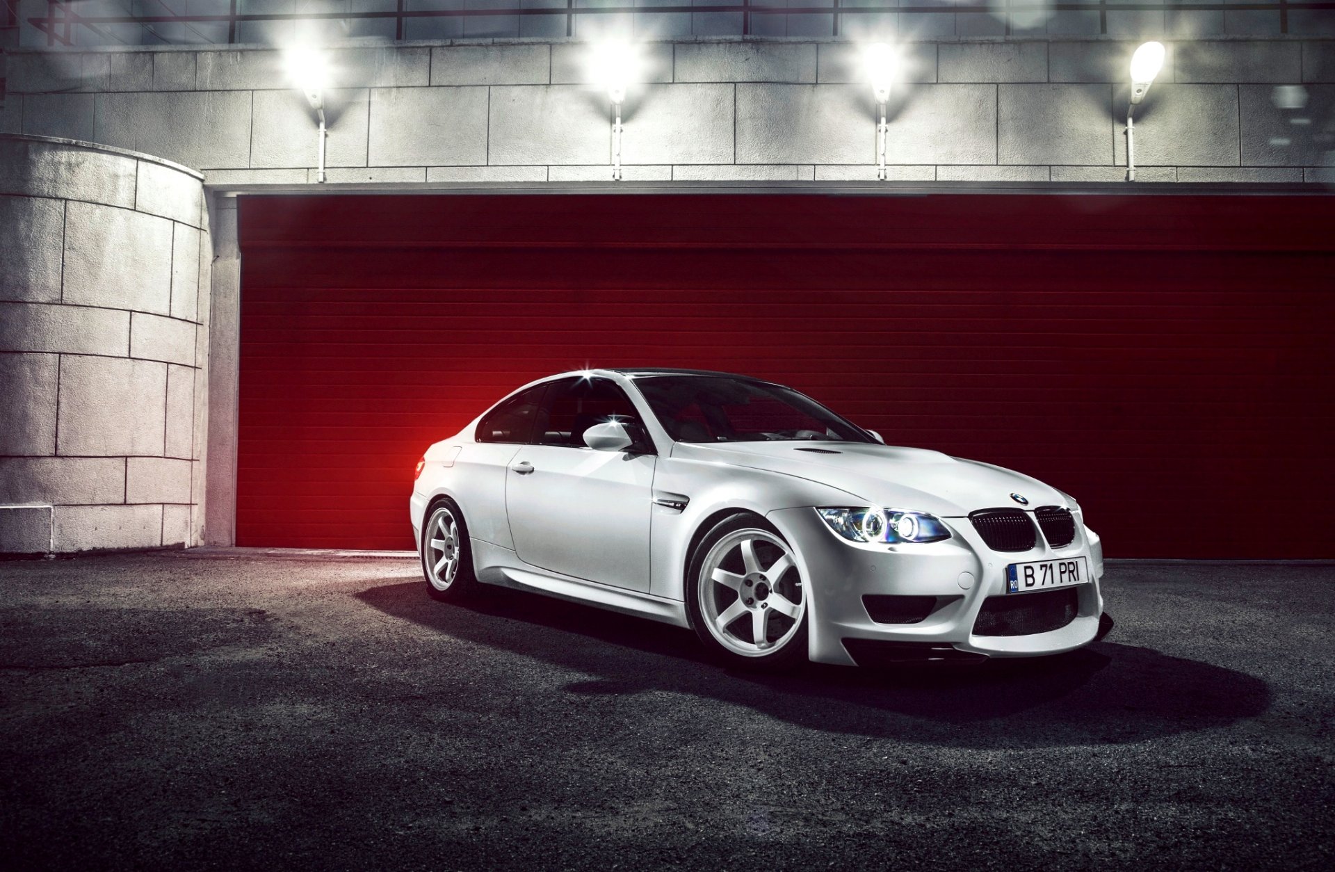 bmw m3 e92 bianco ciprian mihai bmw lampada di notte