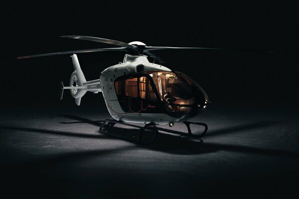 Hélicoptère de l aviation de haute technologie Hermes ec135