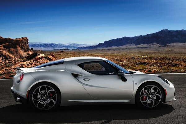 Alfa romeo silver side view wallpaper