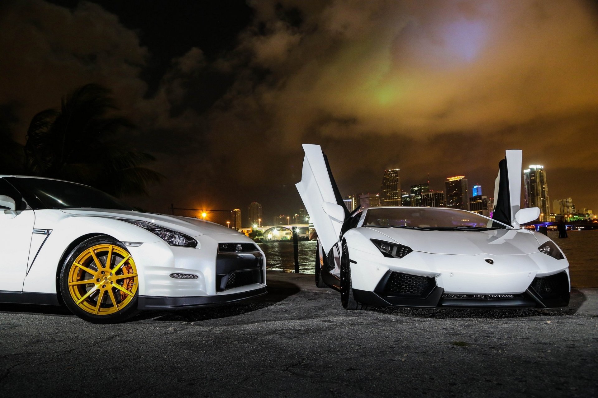 nissan gt-r r35 lamborghini aventador lp700-4 biały nissan gtr lamborghini avetador światła nocne