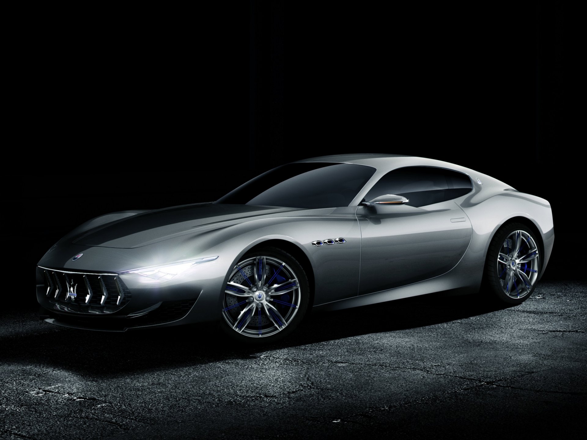 2014 maserati альфьери концепция