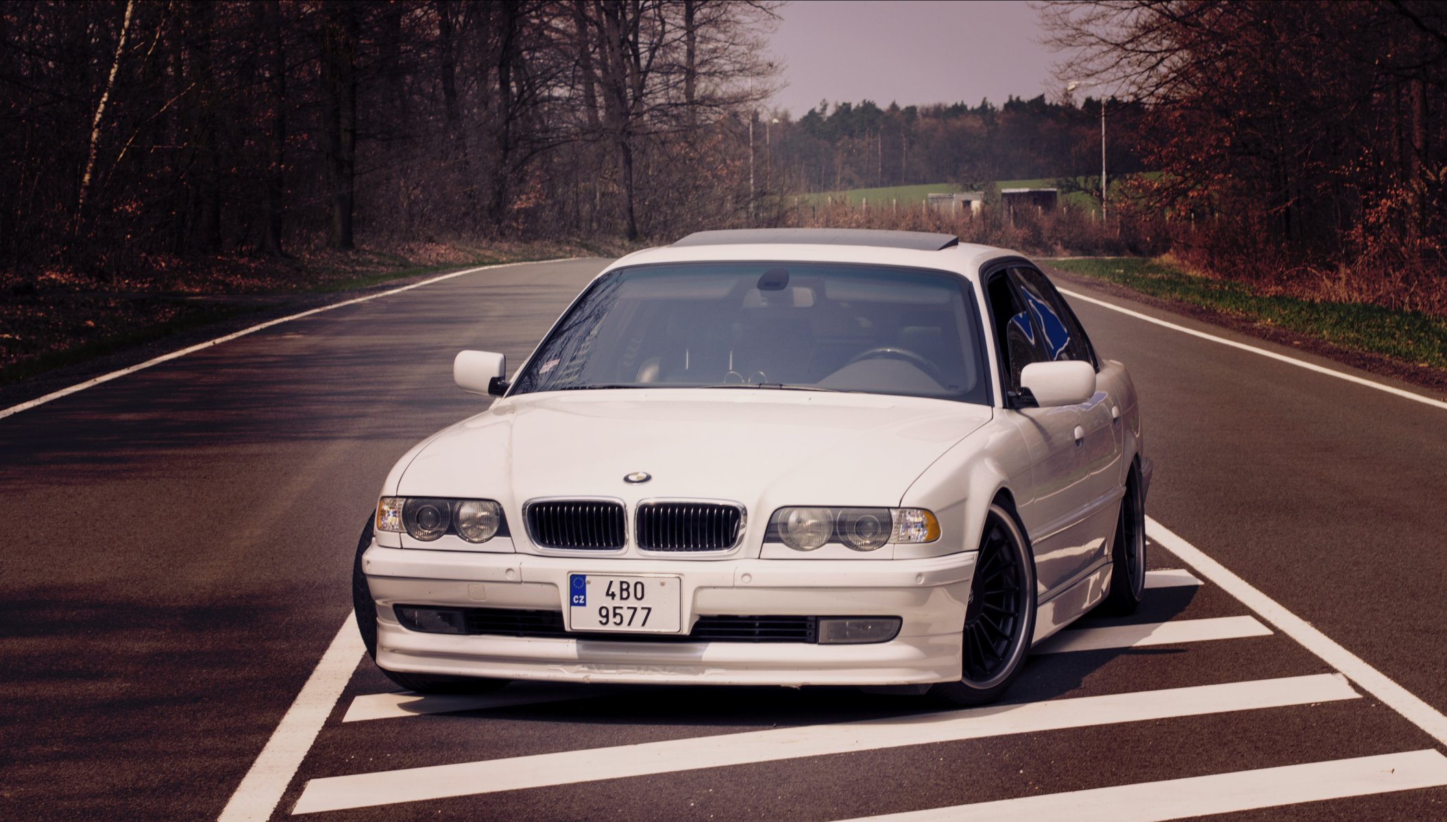 bmw e38 bmw boomer blanco carretera faros frente