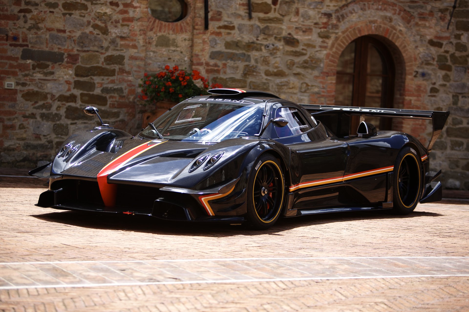 pagani zonda rivoluzione 2013