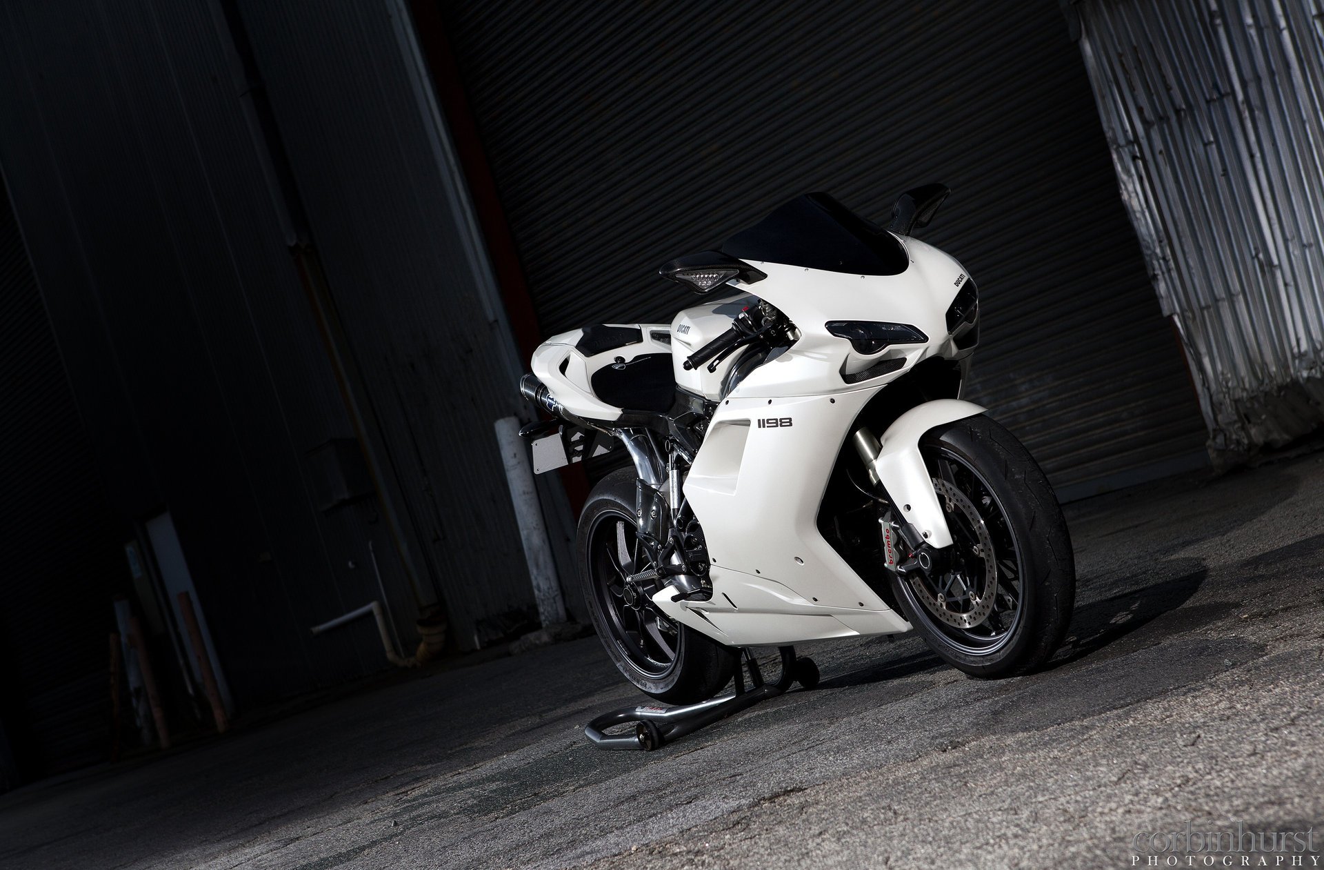 ducati 1198 sportbike ducati sportbike motorcycle moto white dark background design italy motorbike hi-tech motor transport