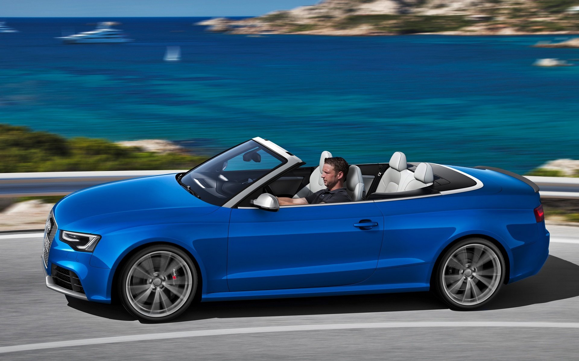 auto tapete audi rs5 cabrio 2012 tapete blau audi rs5 seitlich meer geschwindigkeit schön