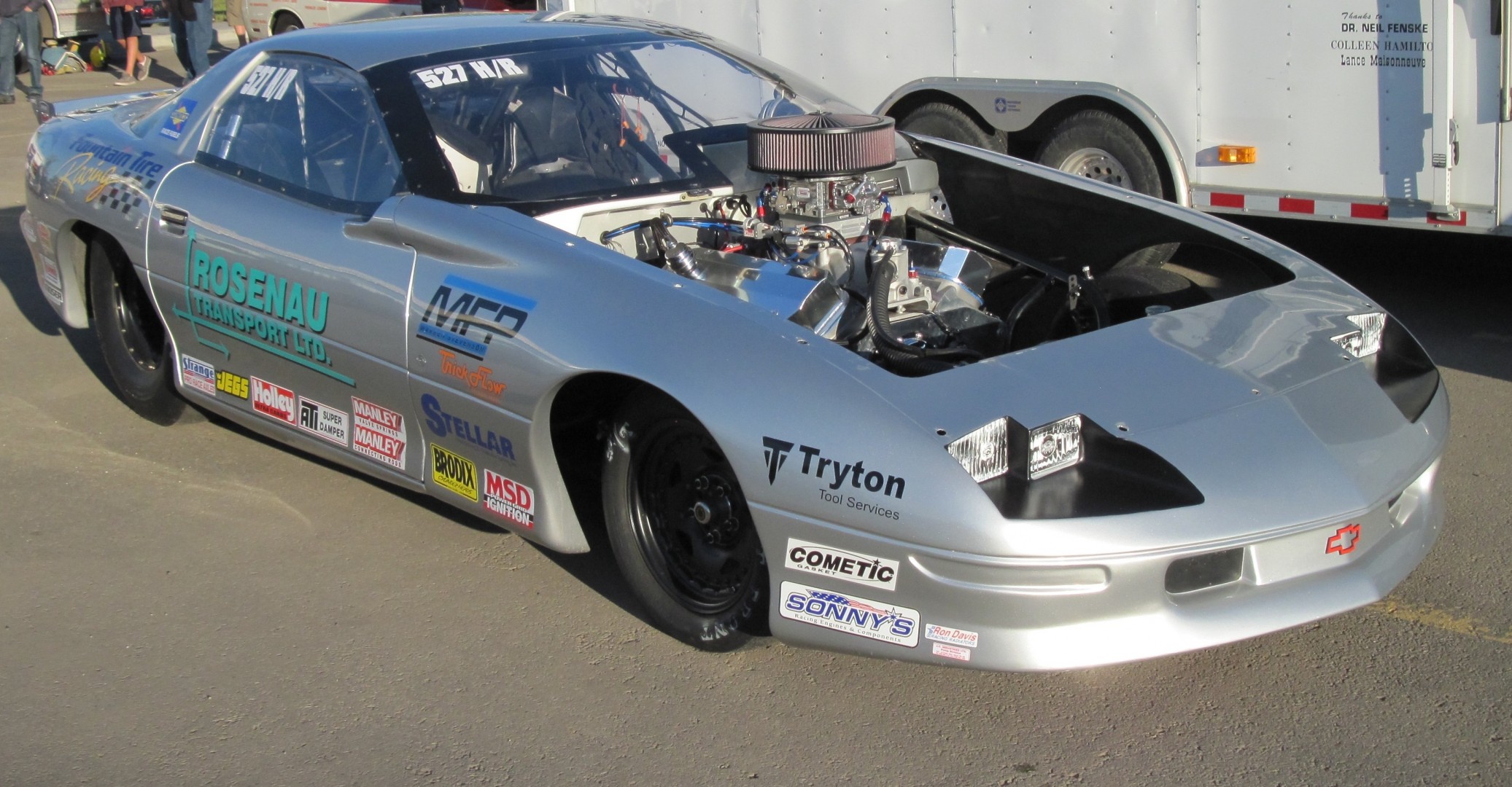 fotografia corvette argento