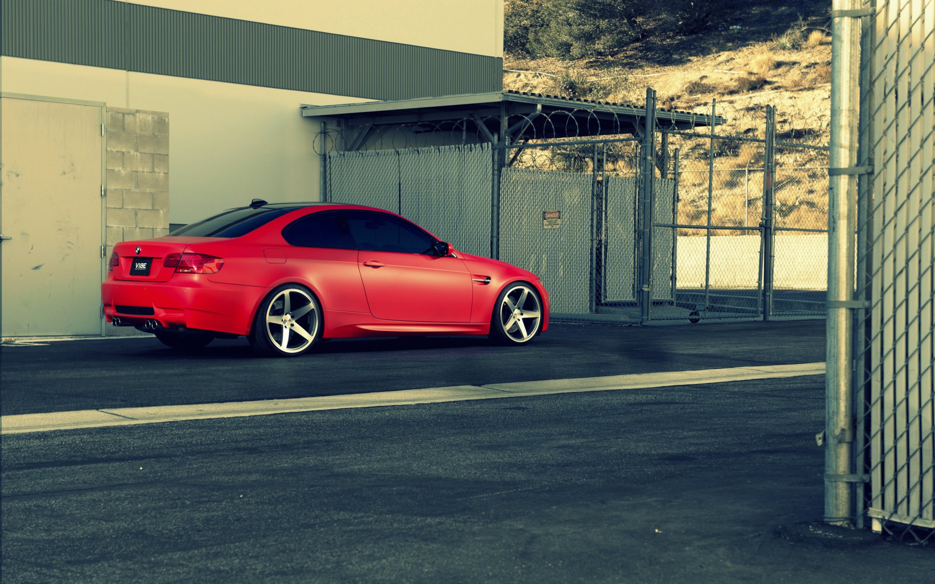 bmw m3 e92 rouge arrière bmw série 3 rouge