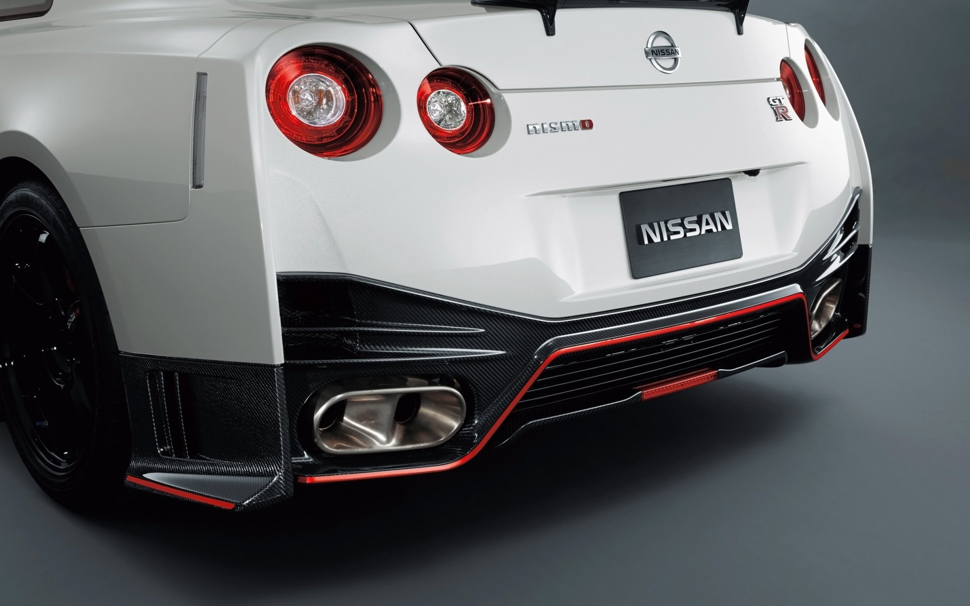 nissan gt-r nismo nissan gt-r nismo superdeportivo vista trasera difusor fondo