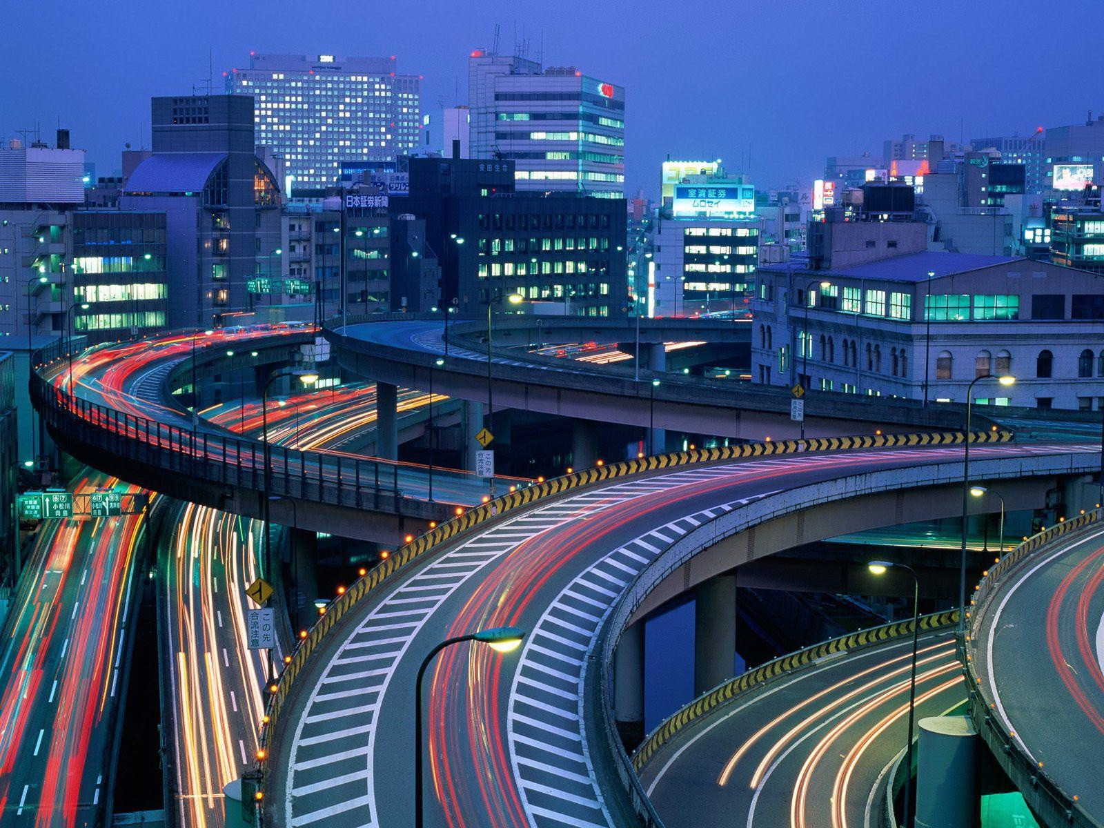 tokio ciudad nocturna autopistas luces casas linternas