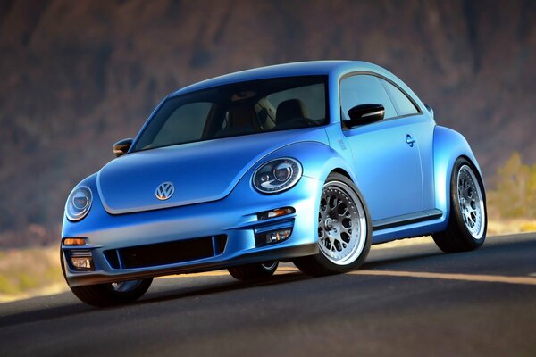 Volkswagen escarabajo azul Turbo