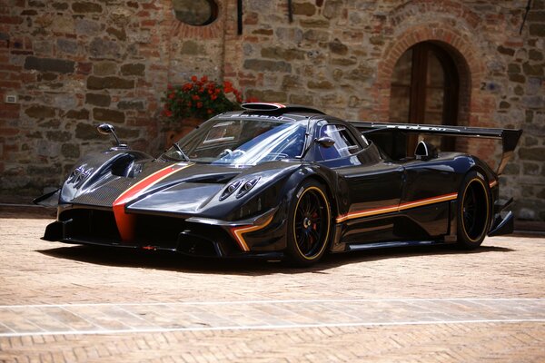 Revolucien Pagani 2013