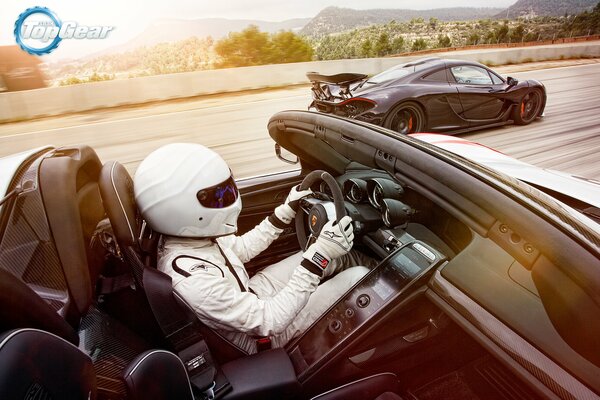 Top Gear 2014, con White Stig