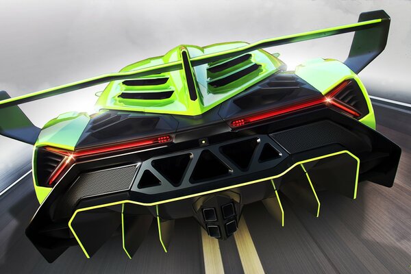 Increíblemente hermoso impresionante Lamborghini veneno