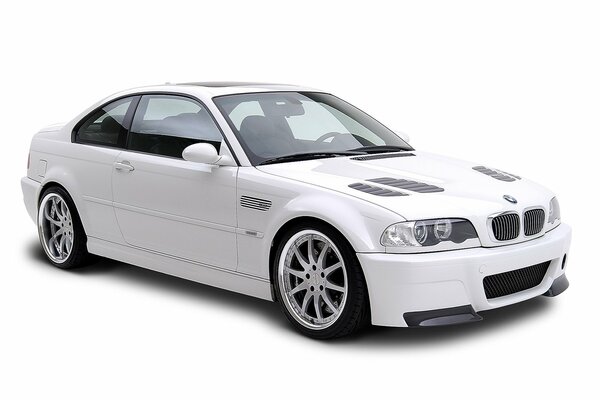 Coche blanco BMW de Alemania