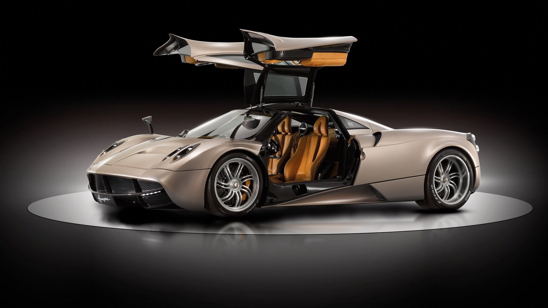 pagani huayra máquina