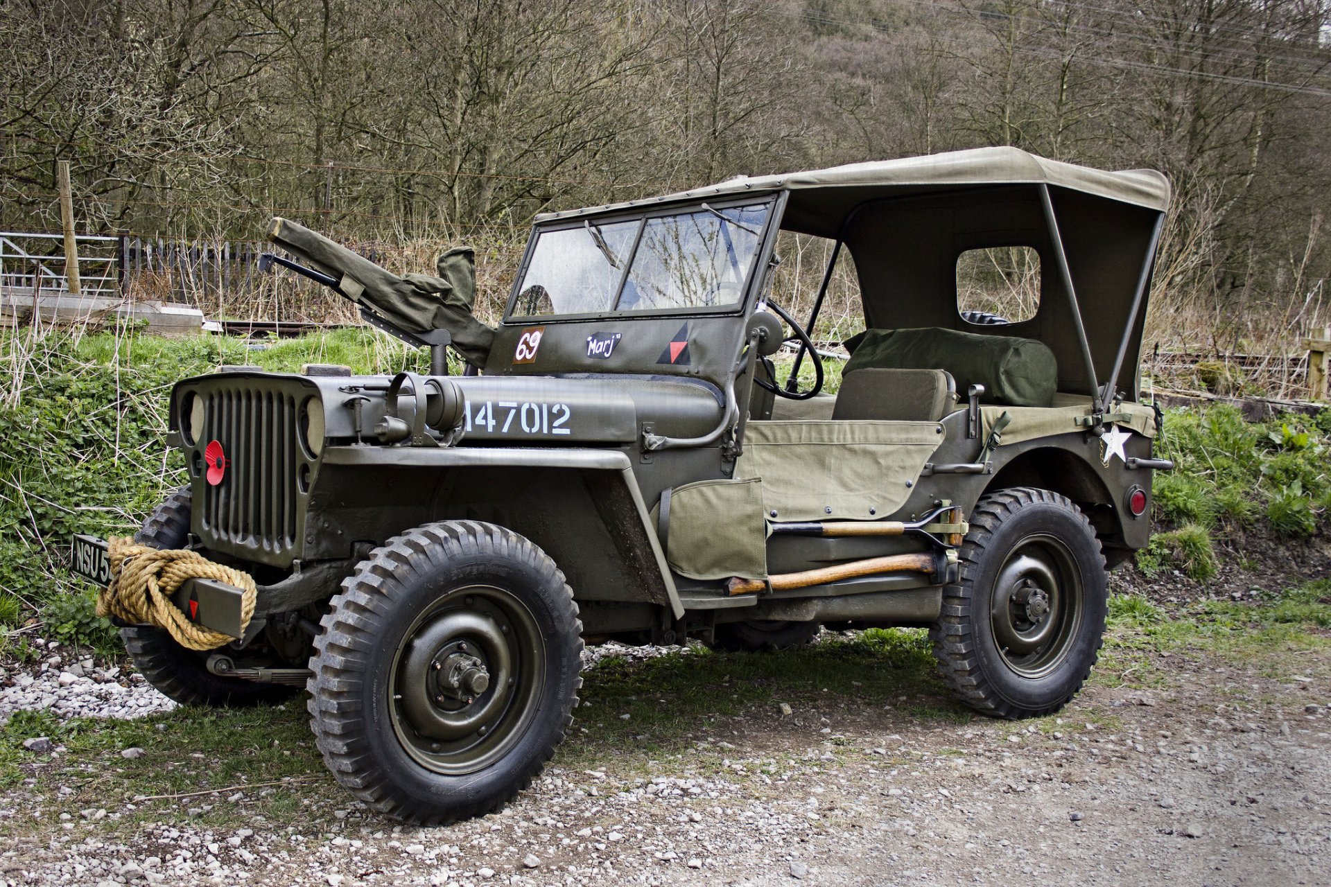 willis mb willis-mv jeep army car elevated cross-country times world war ii war