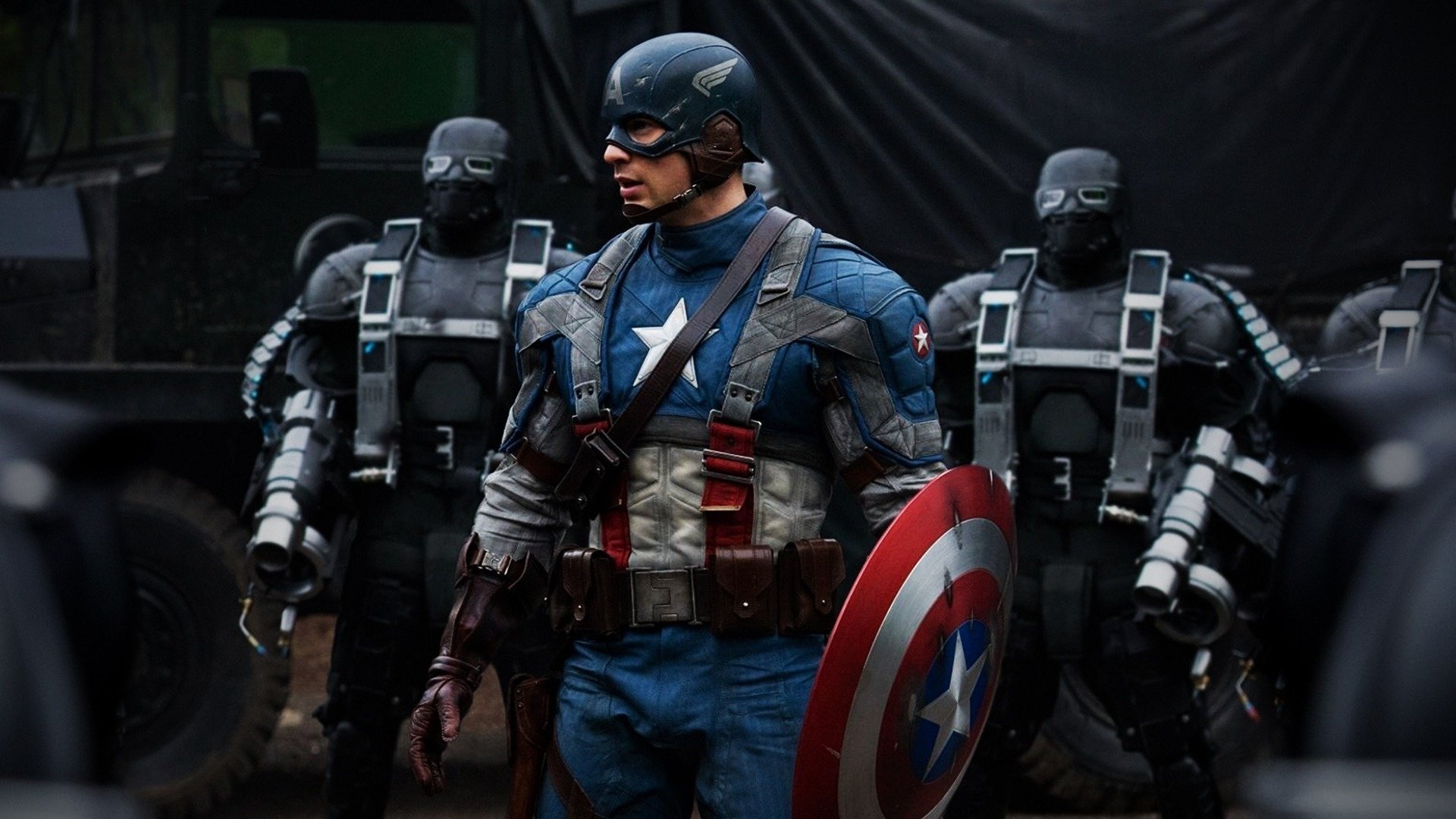 the first avenger film scudo capitan america captain america uomini costume eroe stella simbolo guerrieri arma maschera combattenti