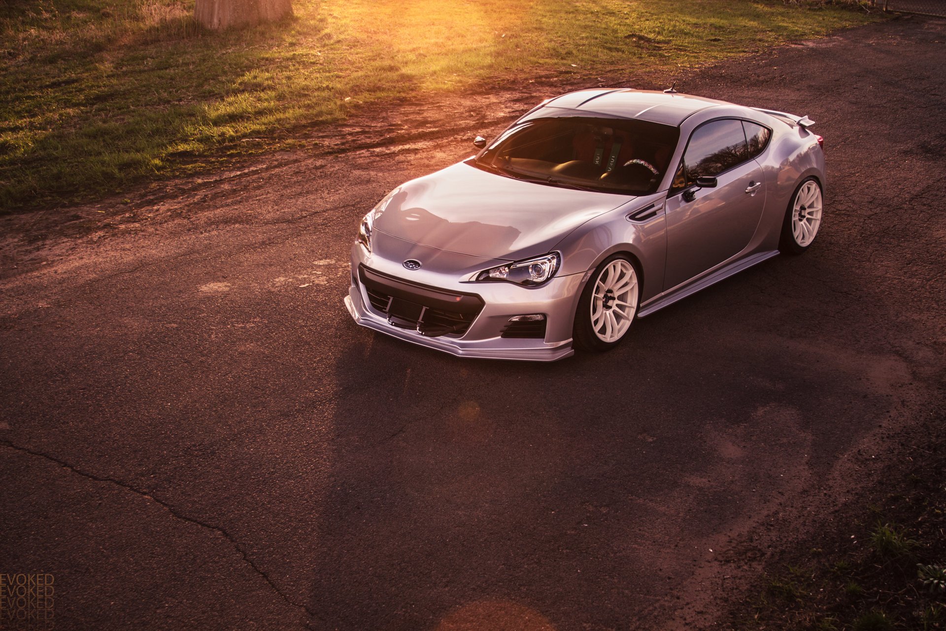 ubaru brz fotografia srebrna subaru srebrna