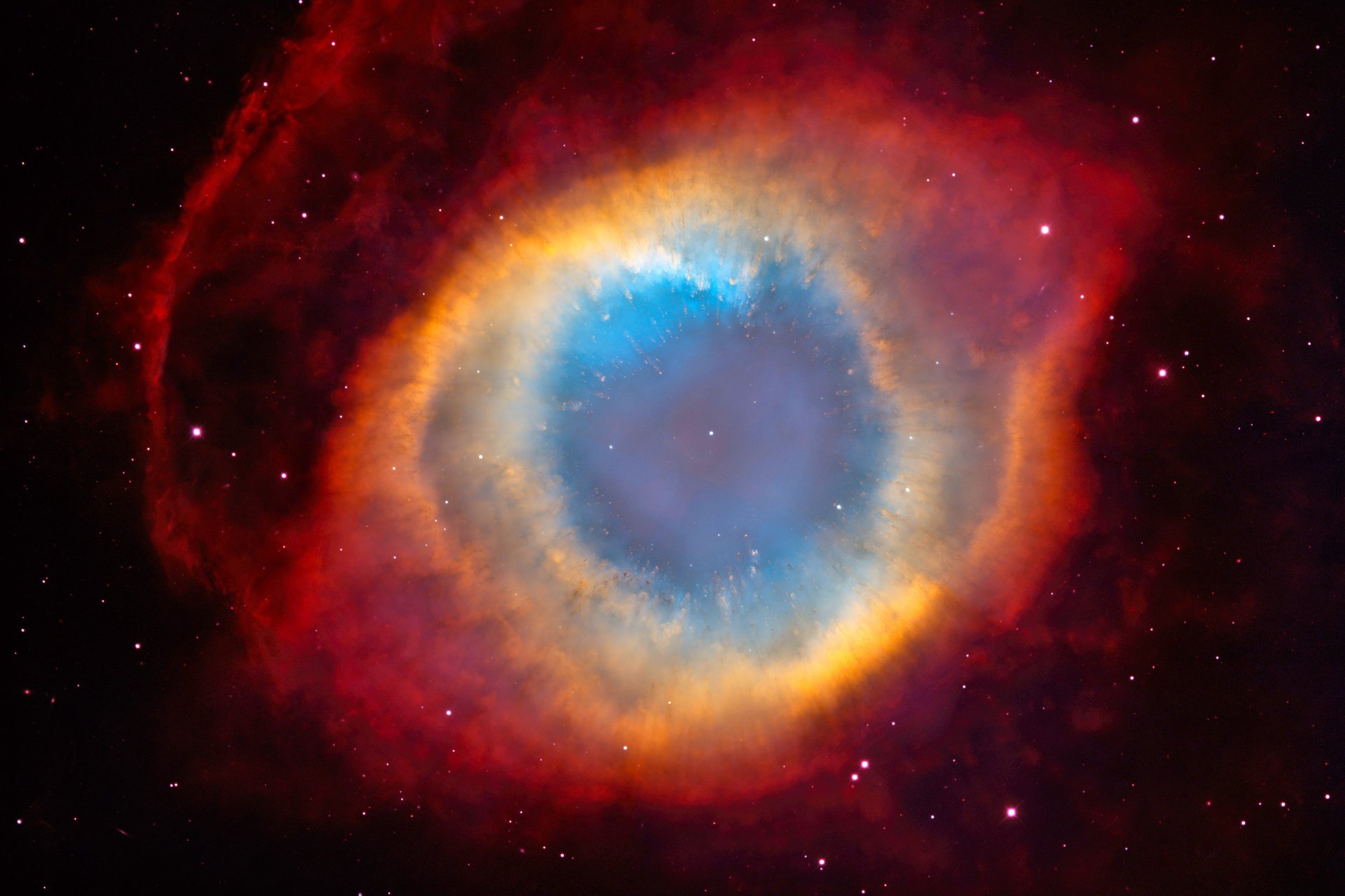 the helix nebula туманность улитка глаз бога ngc 7293 космос вселенная цветная туманность