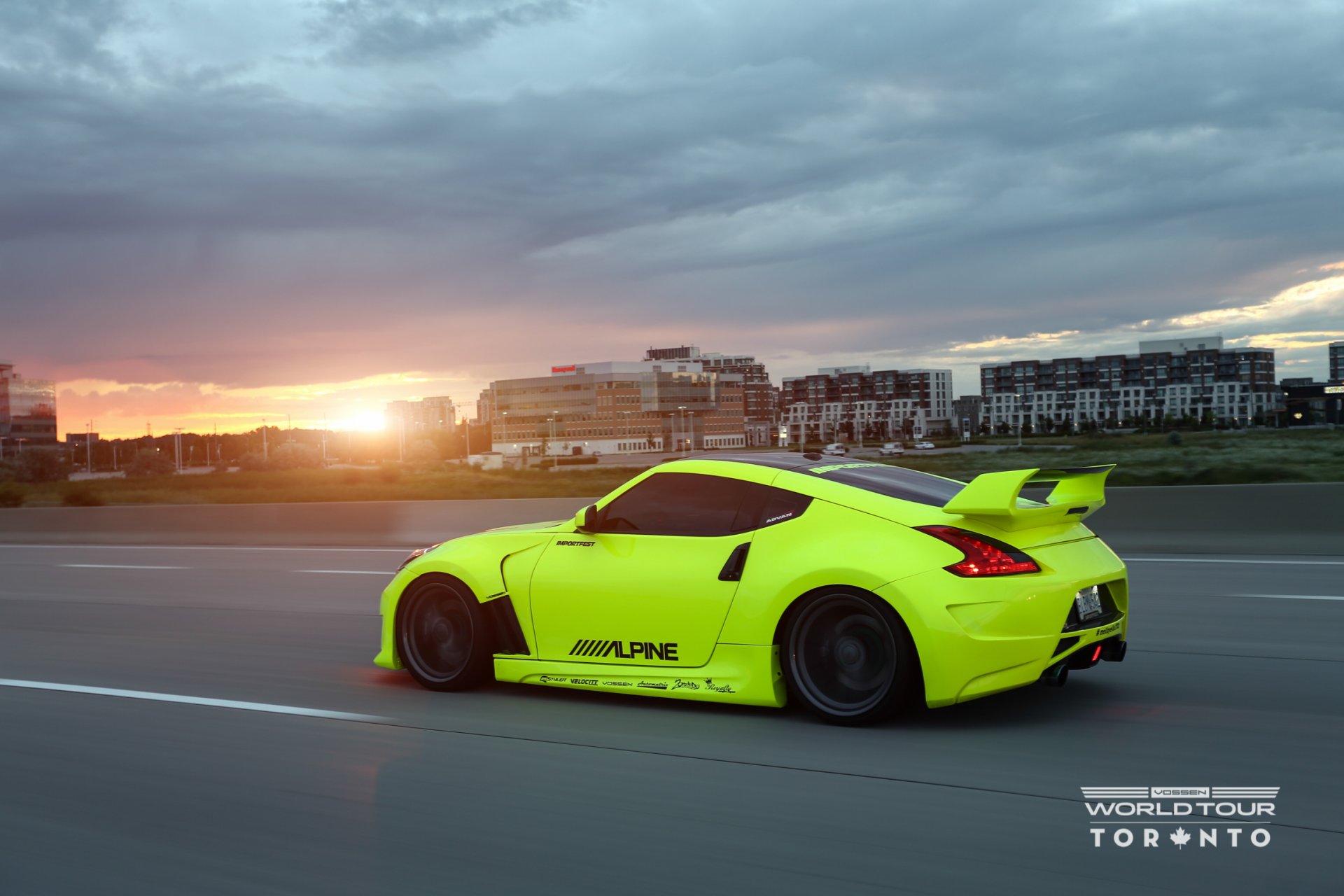 nissan 370z zachód słońca tuning