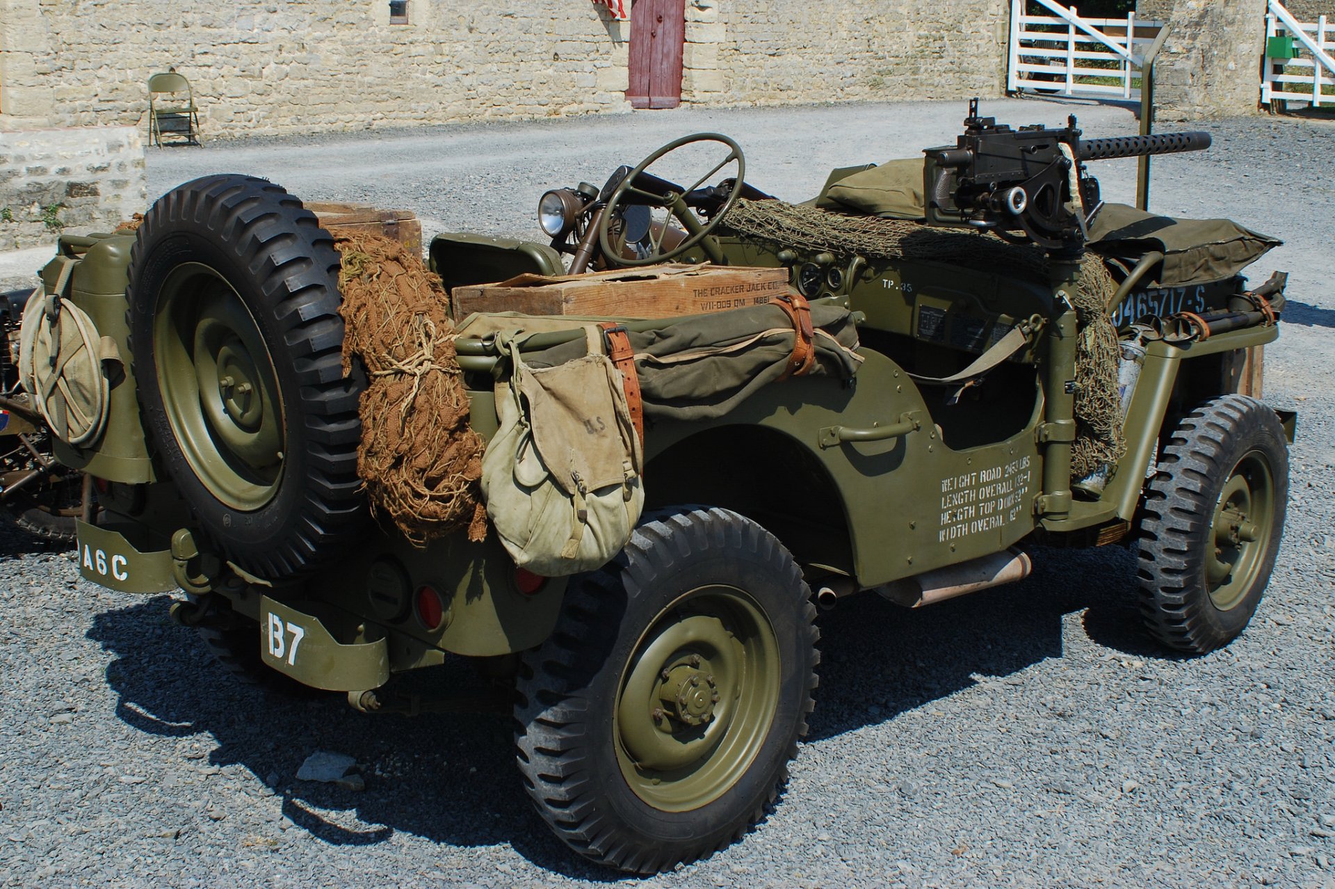 willis mb willis-mv jeep army car elevated cross-country times world war ii war