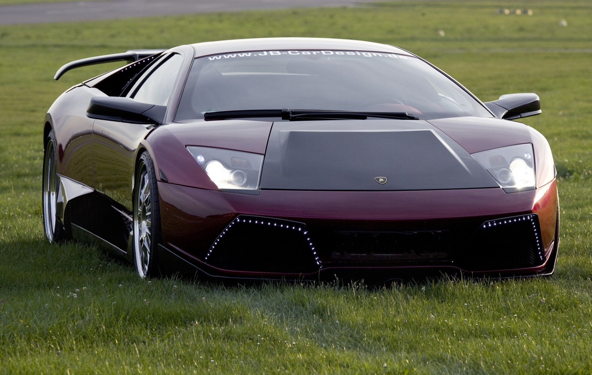 lamborghini murcielago lp640 красные ламборгини мурсиэлаго красный передок свет фар тюнинг