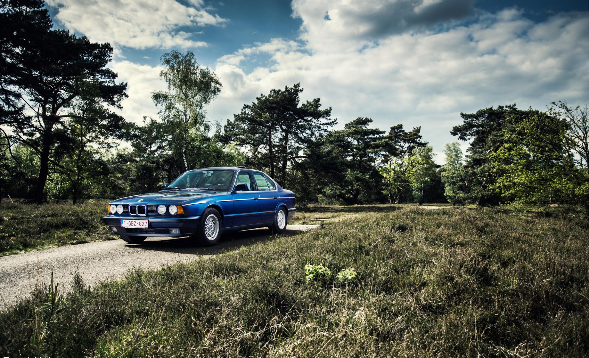 bmw e34 535i bmw classique bleu