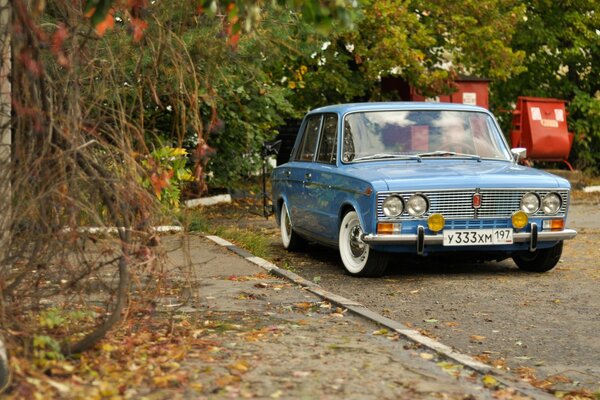 Rarity VAZ 2103, a classic of the Vaz automobile industry