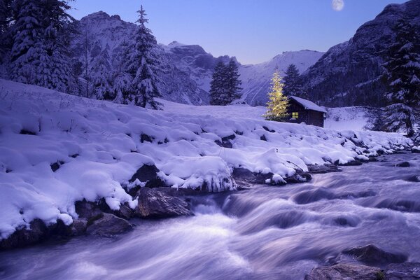 Paisaje de año nuevo de invierno nevado