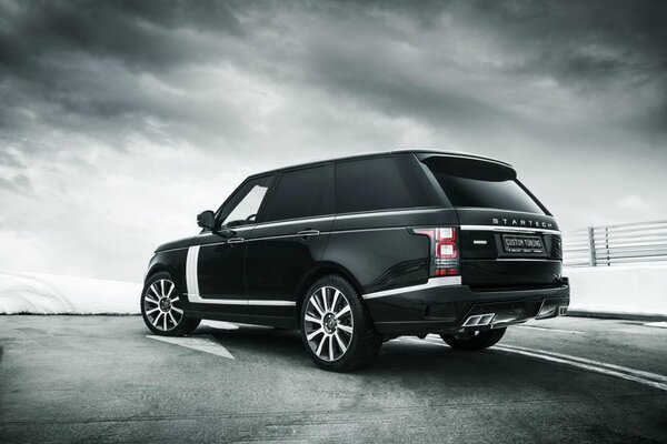 Range Rover dimostra come appare dopo la messa a punto