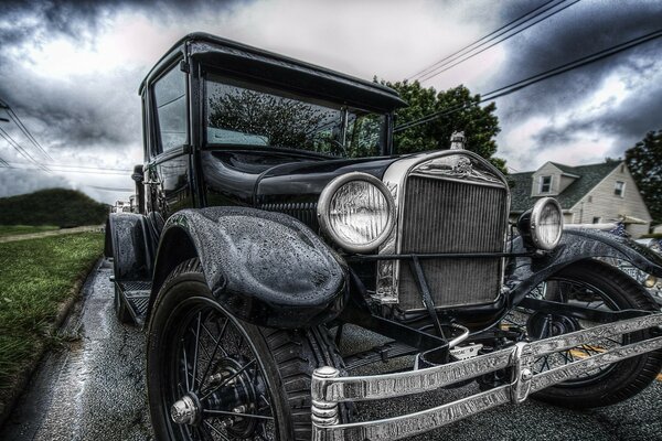 Auto buggy all aperto sotto la pioggia