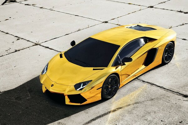 Golden tuning of a Lamborghini sports car