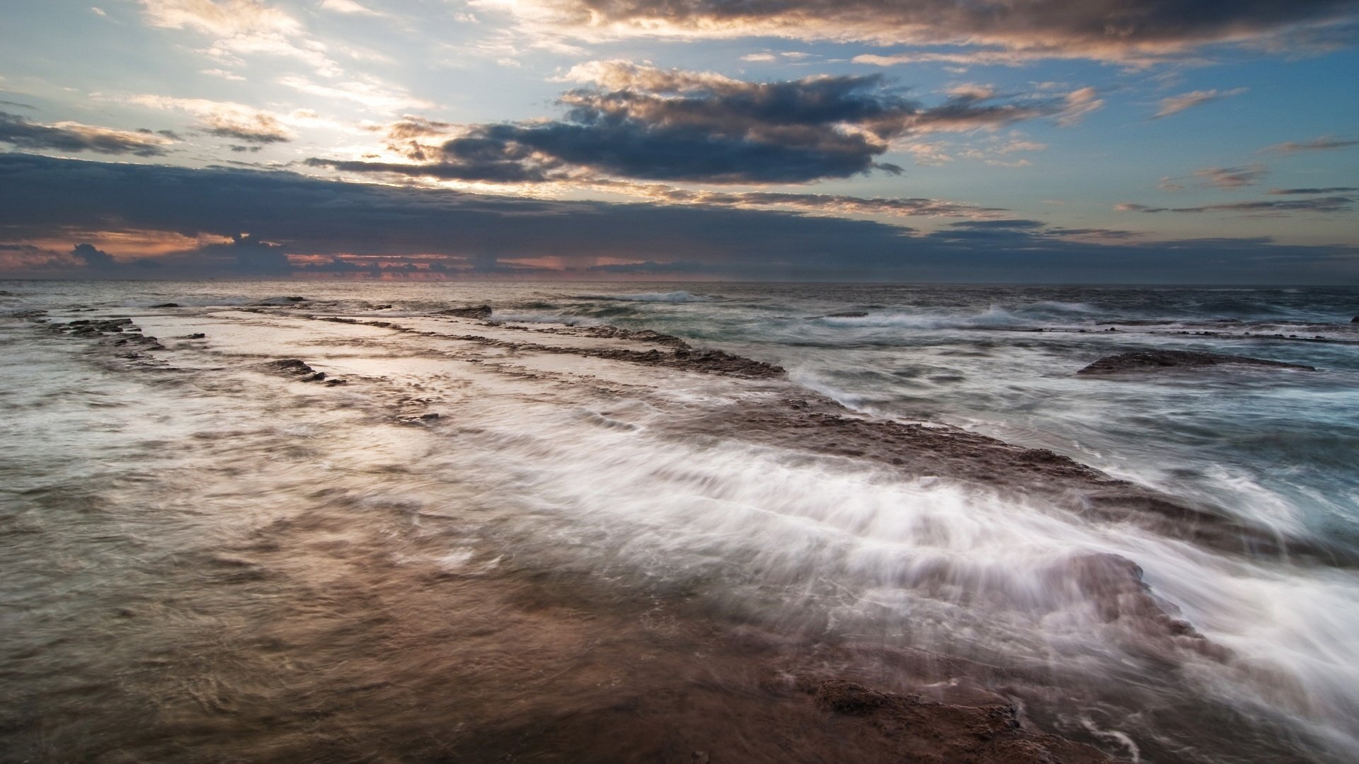 netz aus wasser wolke grau wasser himmel meer landschaft brandung natur wellen wolken düsterer himmel bewölkt