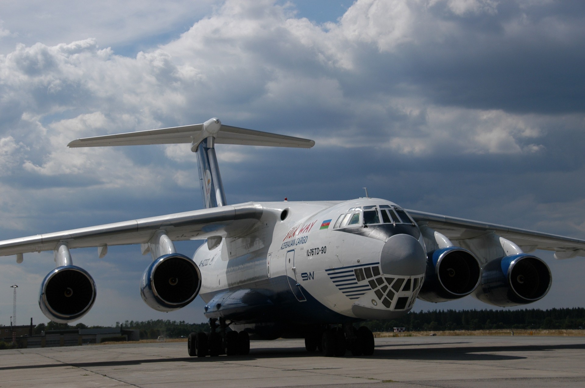 cielo aviación transporte militar il-76 avión