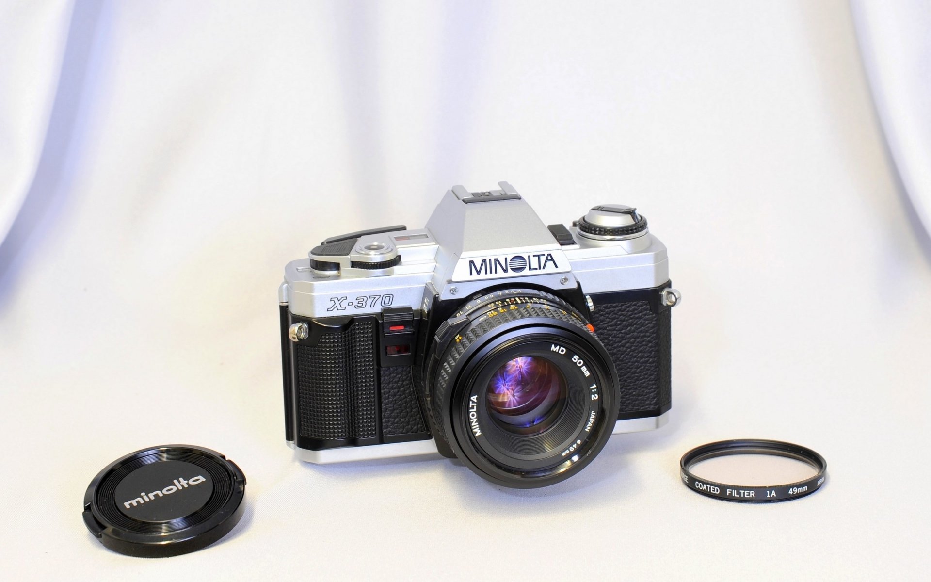 minolta x-370 kamera tło