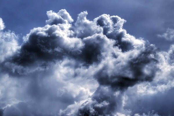 Les nuages d orage ressemblent toujours à quelque chose