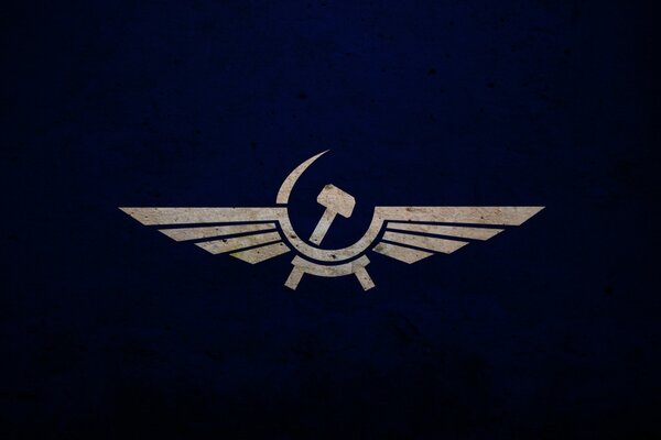 Aeroflot-Emblem mit Sichel und Hammer auf blauem Hintergrund