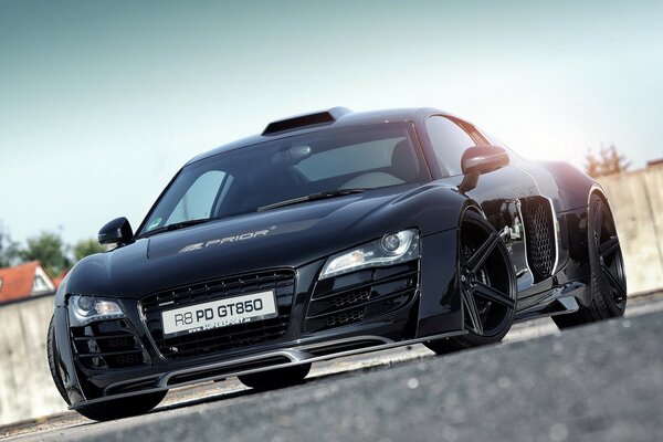 Audace Audi R8 tonica nera