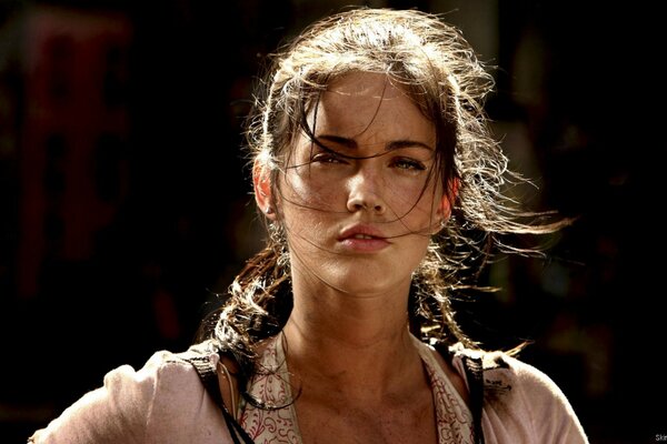 Megan Fox s look betrays fatigue