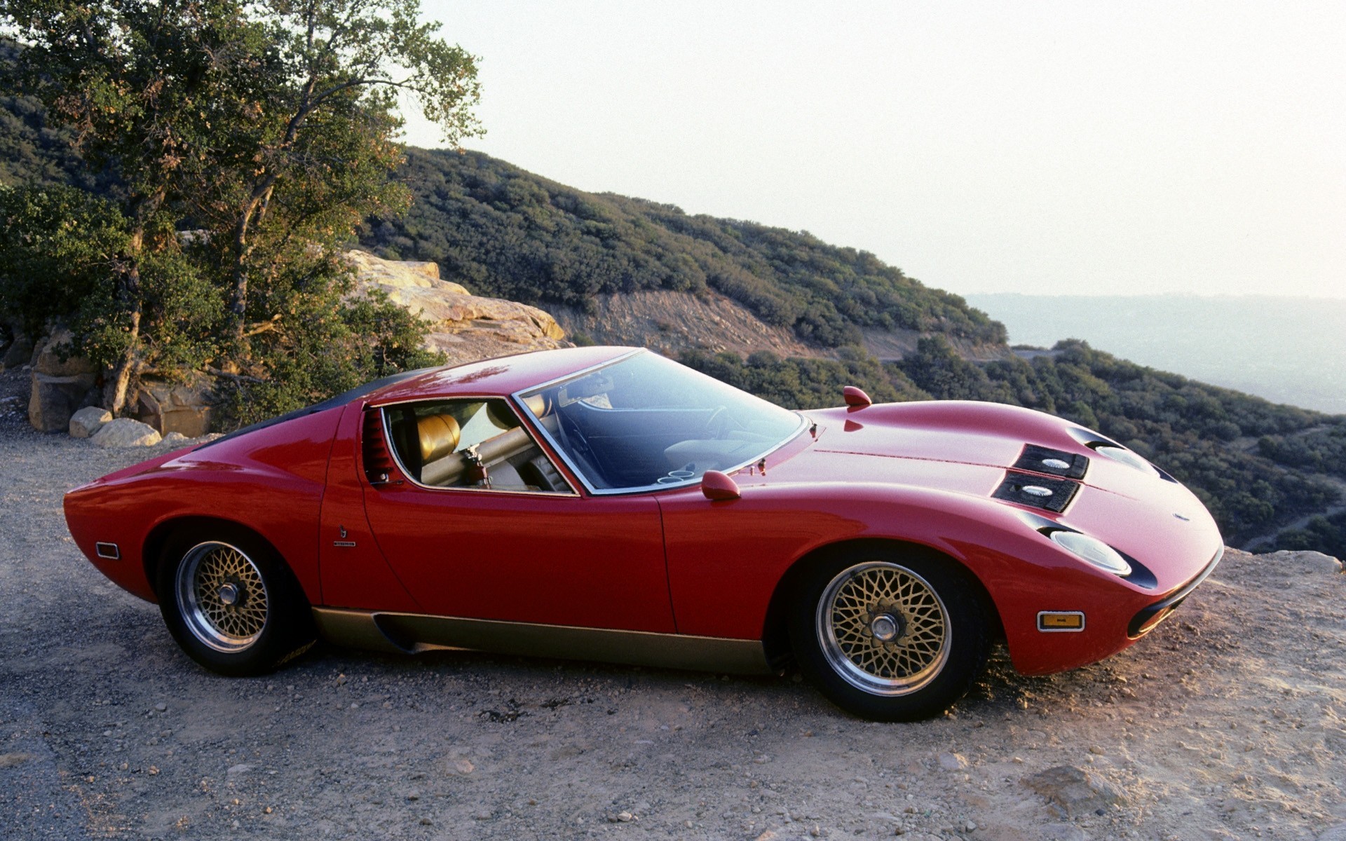 ciel voiture rouge belle